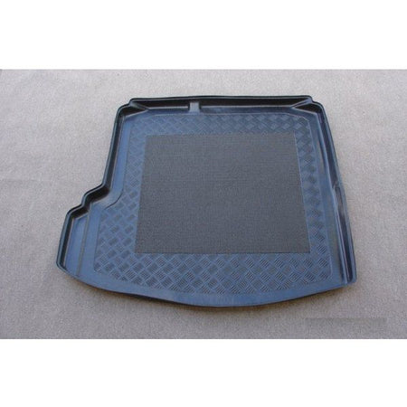 Tavita portbagaj Volkswagen Jetta caroserie Sedan fabricatie 2005 - prezent (cu separator pe dreapta)