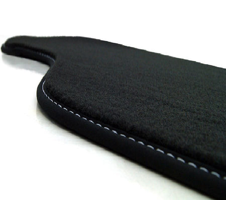 Covorase auto mocheta VW Beetle fabricatie 2012 - prezent (NEGRU)