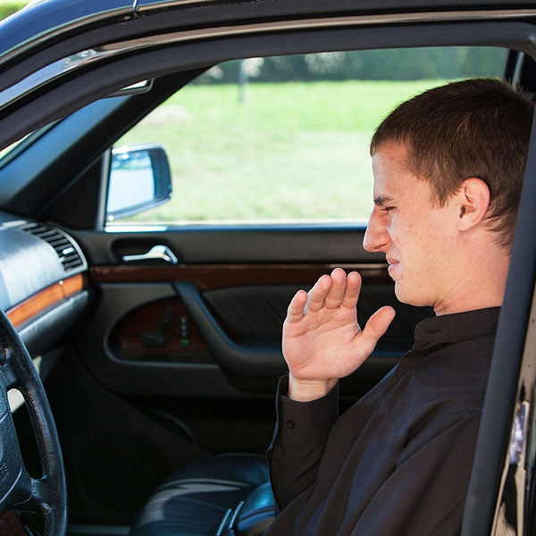 Material fara miros, bine finisat, usor de intretinut