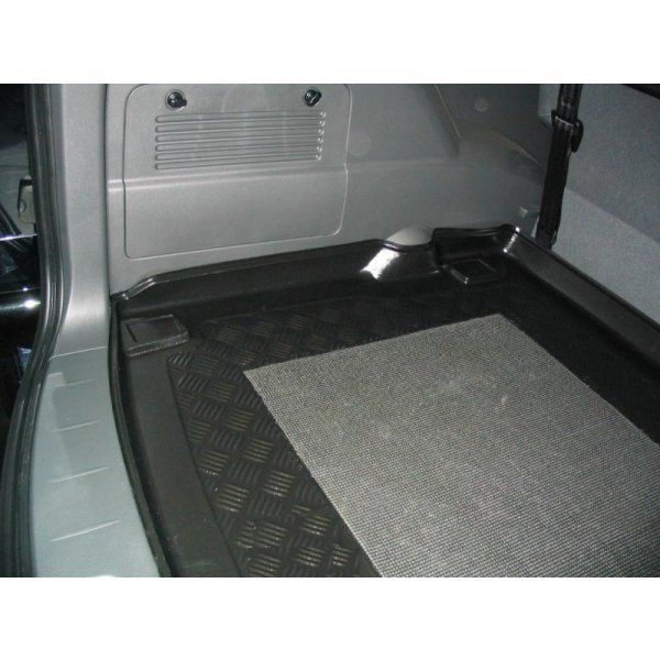 Tavita portbagaj Ssangyong Rexton caroserie  4x4 fabricatie  2001 - prezent