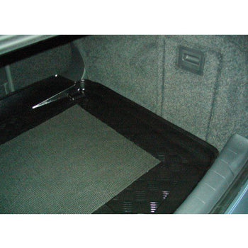 Tavita portbagaj Opel Vectra C caroserie sedan fabricatie 2002 - prezent 2