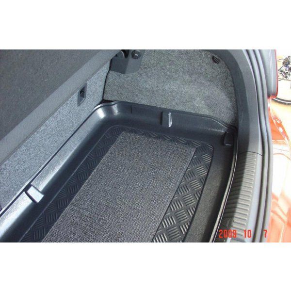 Tavita portbagaj Volkswagen Polo fabricatie 03.2009 - 2017 (portbagaj superior) 2