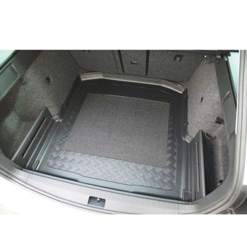 Tavita portbagaj Skoda Octavia III caroserie combi fabricatie 02.2013 - prezent (portbagaj inferior)