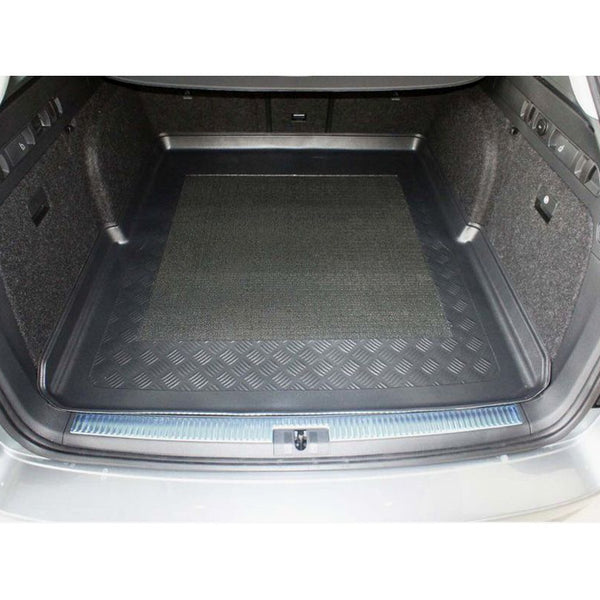 Tavita portbagaj Skoda Superb III caroserie combi fabricatie 05.2015 - prezent (portbagaj superior)