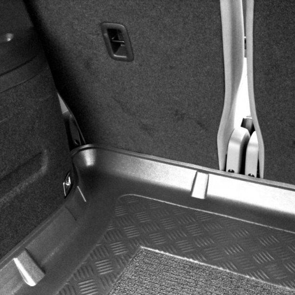 Tavita portbagaj VW Sharan caroserie van-minivan fabricatie 09.2010 - prezent (5 locuri) 2