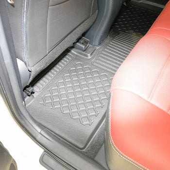 Covorase auto tip tavita Toyota Avensis fabricatie 01.2009 - prezent 8