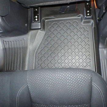 Covorase auto tip tavita Nissan Navara fabricatie 2016 - prezent 11