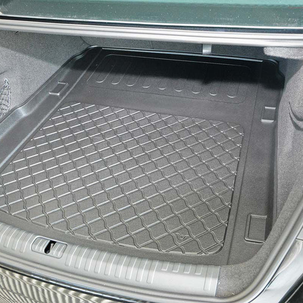 Tavita portbagaj Audi A6 (C8) caroserie sedan fabricatie 06.2018 - prezent 2