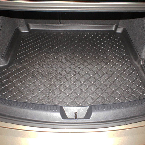 Tavita portbagaj Renault Megane IV caroserie sedan fabricatie 01.2016 - prezent 2