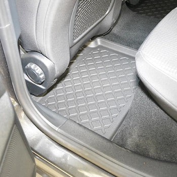 Covorase auto tip tavita Ford Focus fabricatie 08.2018 - prezent 6
