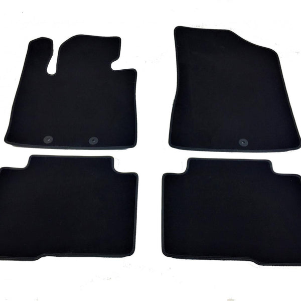 Covorase auto mocheta Hyundai Santa Fe fabricatie 2015 - prezent (NEGRU)