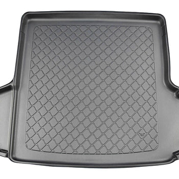 Tavita portbagaj premium Skoda Octavia III caroserie combi fabricatie 2013 - prezent (portbagaj superior) cu ureche dreapta-stanga detasabila pe partea stanga (pentru varianta cu subwoofer)